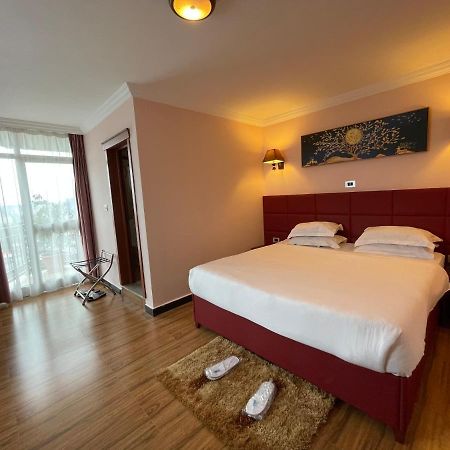 Moonlight Hotel Addis Ababa Eksteriør billede